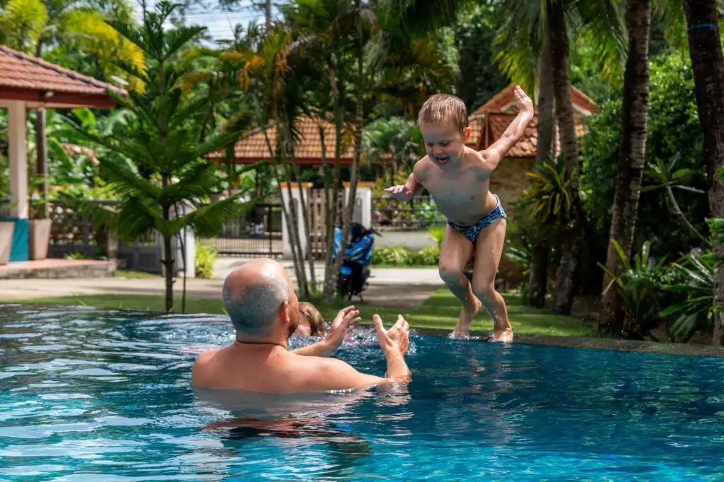 Mosquito Control Weston, FL: Enjoy Your Tropical Paradise